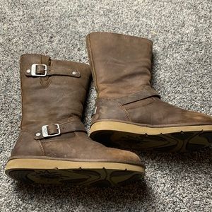 UGG Kensington Boots